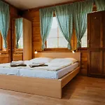 Гостевой дом Apartmany Velke Karlovice 3*