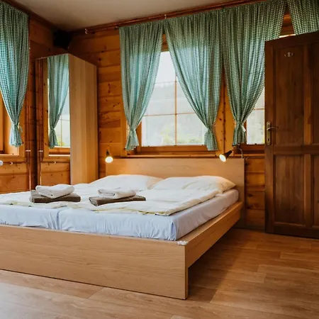 Gæstehus Apartmany Velke Karlovice 3*