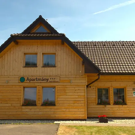 Apartmany Velke Karlovice Casa de hóspedes